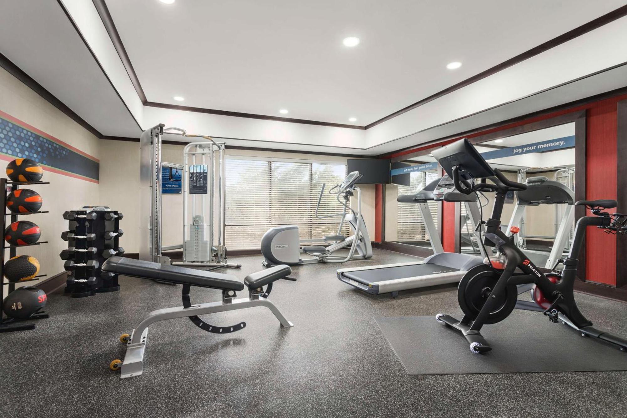 Hampton Inn New Albany Ngoại thất bức ảnh