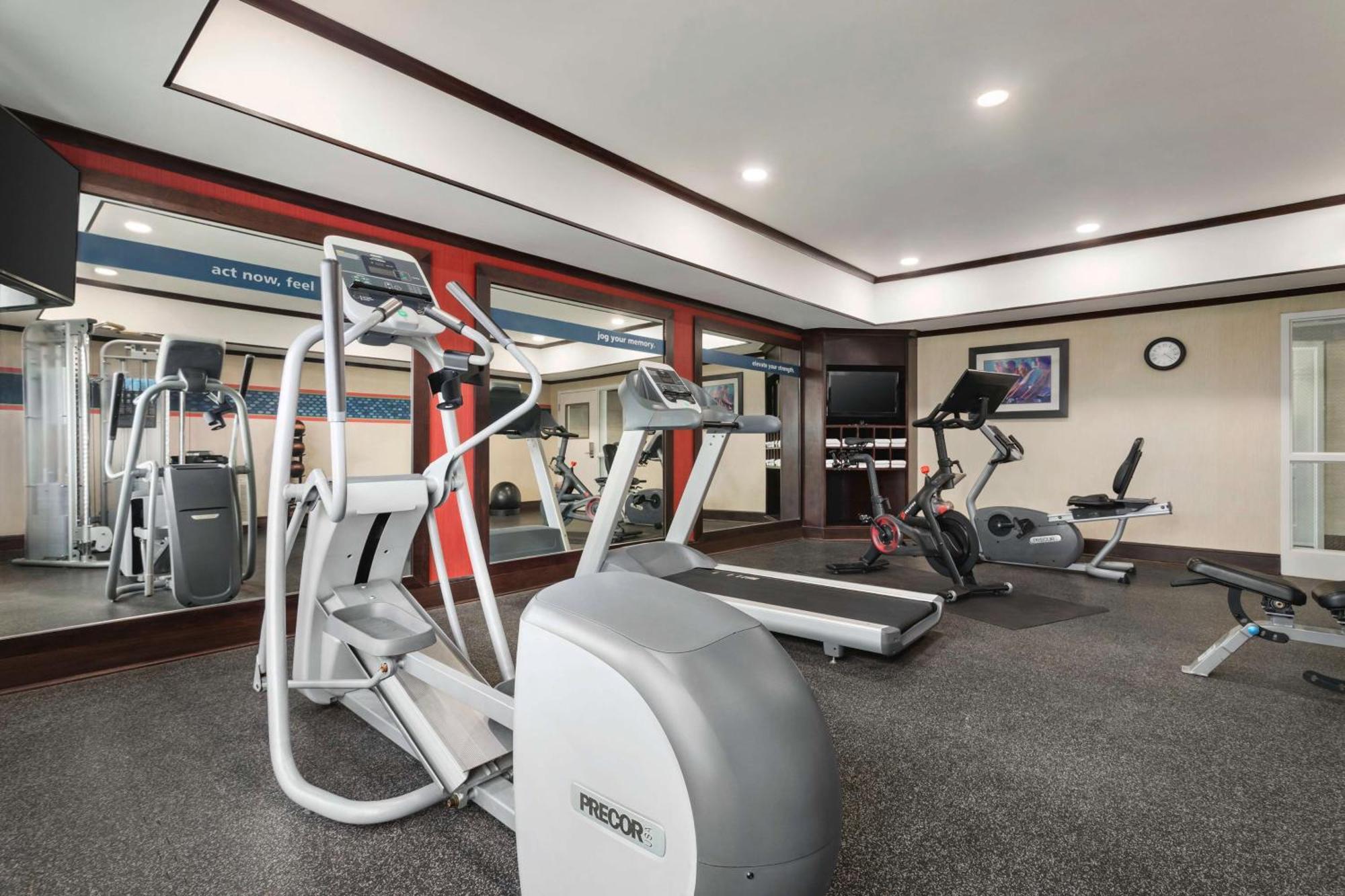 Hampton Inn New Albany Ngoại thất bức ảnh